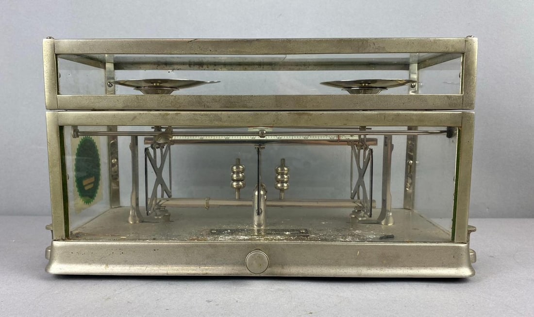Antique 1920s Torsion Balance Co. Prescription Scale (1 of 4)