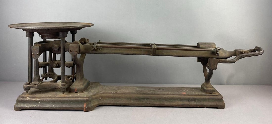 Antique Rascher and Betzold Inc. Ohaus Triple Beam Scale (1 of 4)