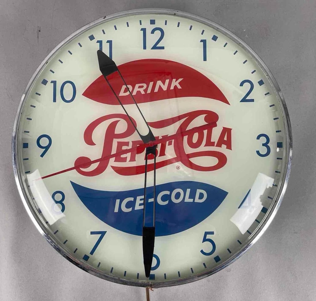1959 Pepsi Cola Light-Up Advertising Clock (1 of 4)
