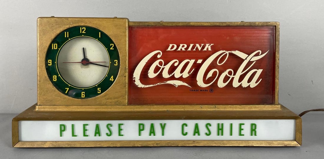 Vintage Coca-Cola Light-Up Advertising Countertop Clock (1 of 5)