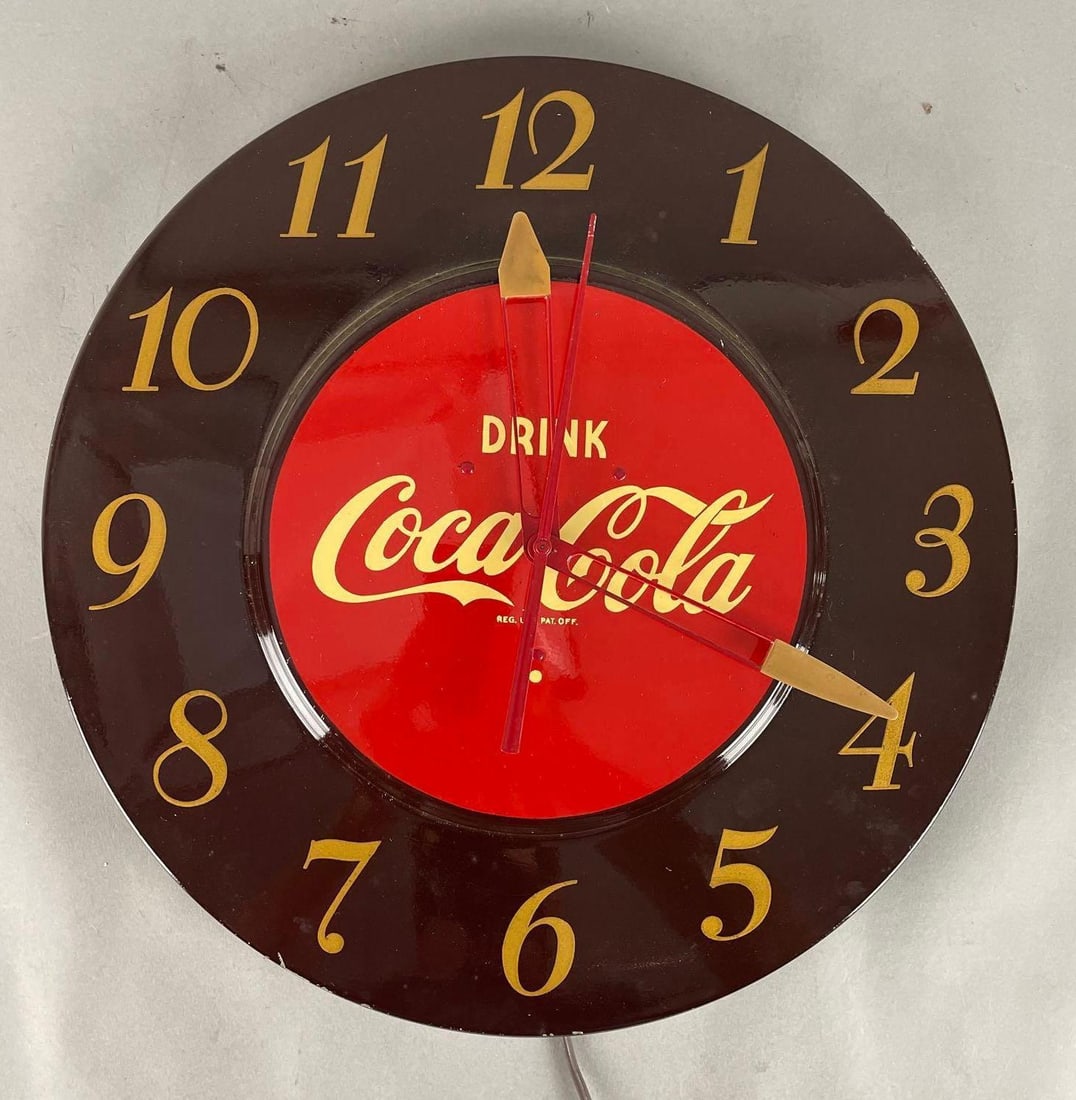 Vintage Coca-Cola Metal Advertising Clock (1 of 4)