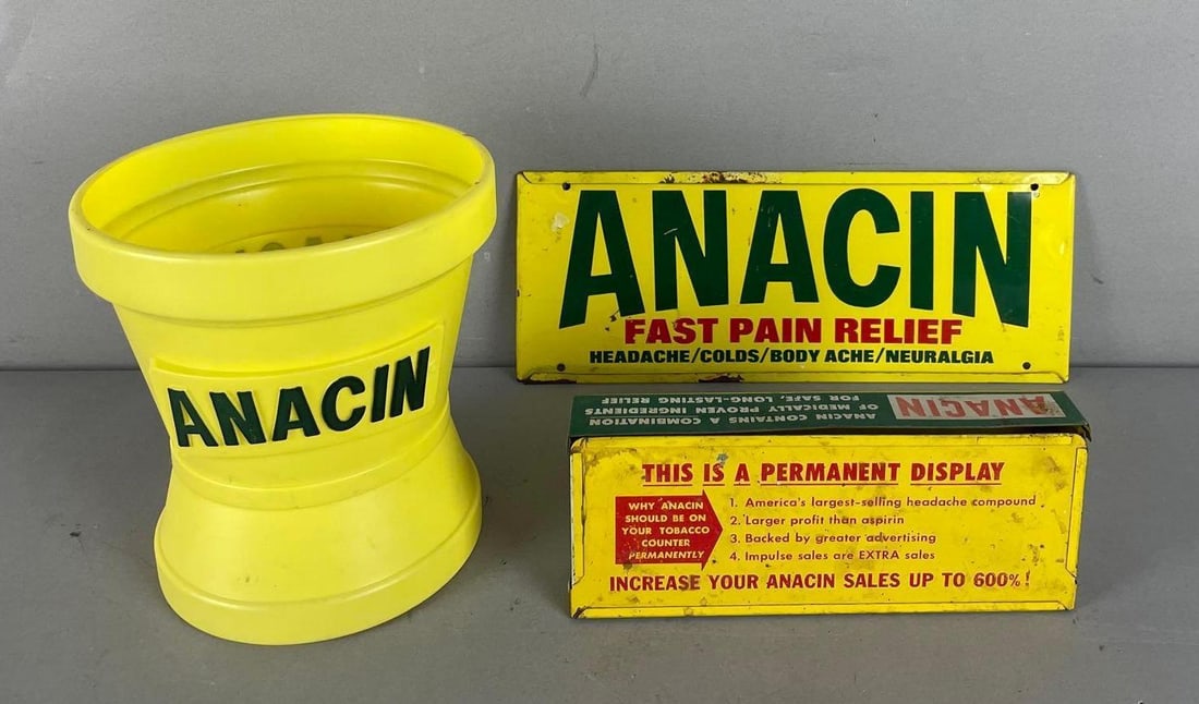 Group of 3 Vintage Anacin Advertising Items: Plastic container measures 6 3/4 inches x 6 inches