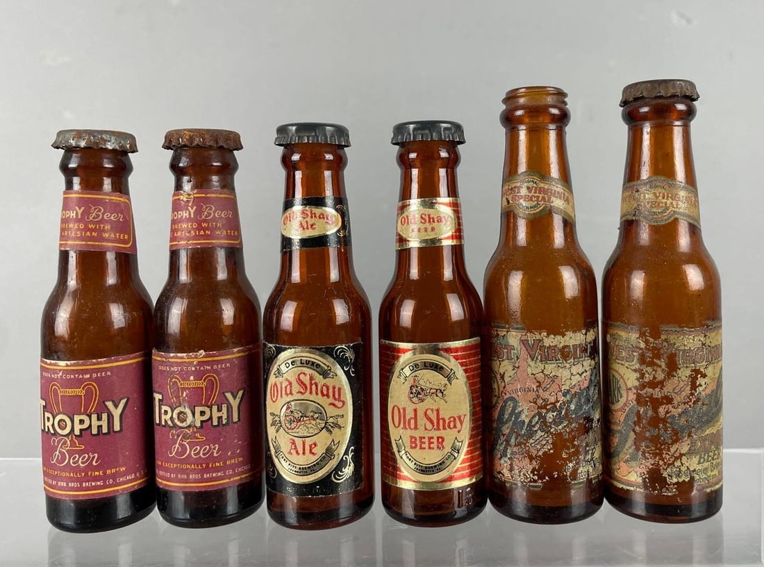 3 Sets of Vintage Miniature Beer Bottle Salt and Pepper Shakers (1 of 4)