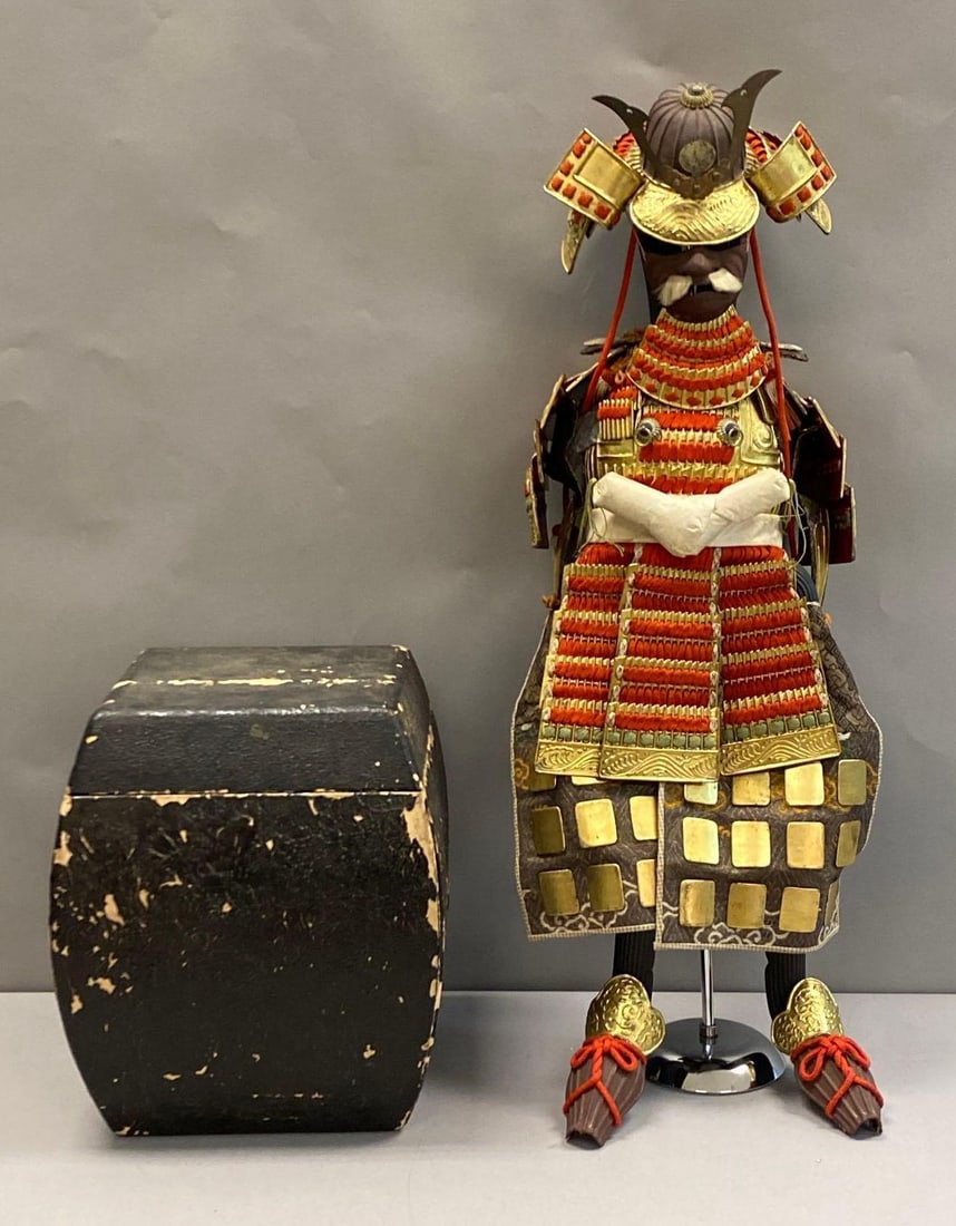 Antique Traditional Japanese Boy Day Yoroi Display: Possibly edo or meiji period, complete yoroi set constructed of metal, lacquer and silk, with original lacquered wood storage box, armor display measures 31 inches H