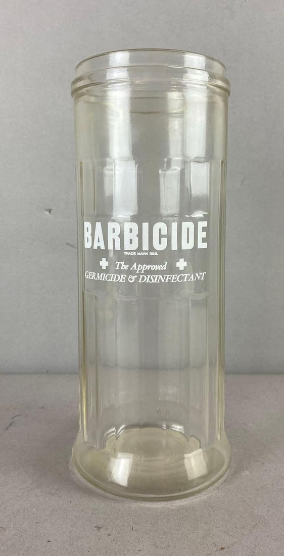 Barbicide Glass Salon Disinfectant Jar (1 of 3)