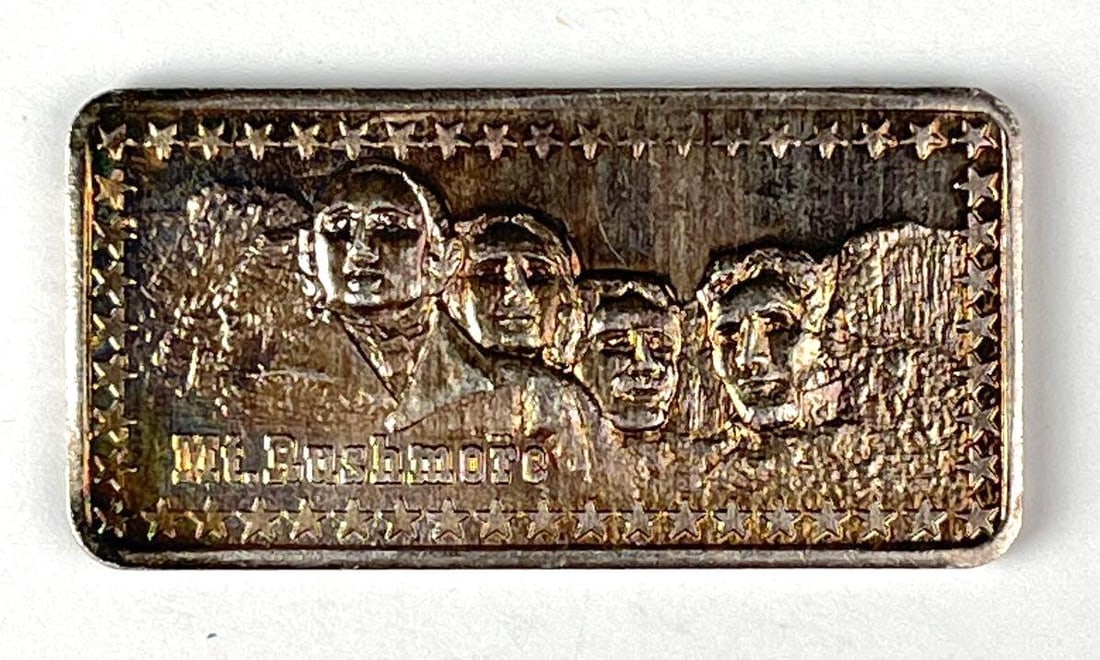 The Hamilton Mint Wonders of America Mount Rushmore 1 oz .999 Fine Silver Ingot/ Bar: The Hamilton Mint Wonders of America Mount Rushmore 1 oz .999 Fine Silver Ingot/ Bar