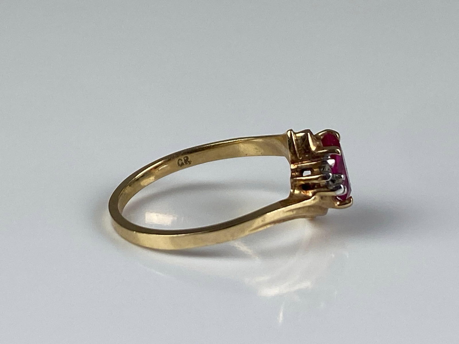 CR Signed 10K Yellow Gold Diamond Ruby Ring - 4