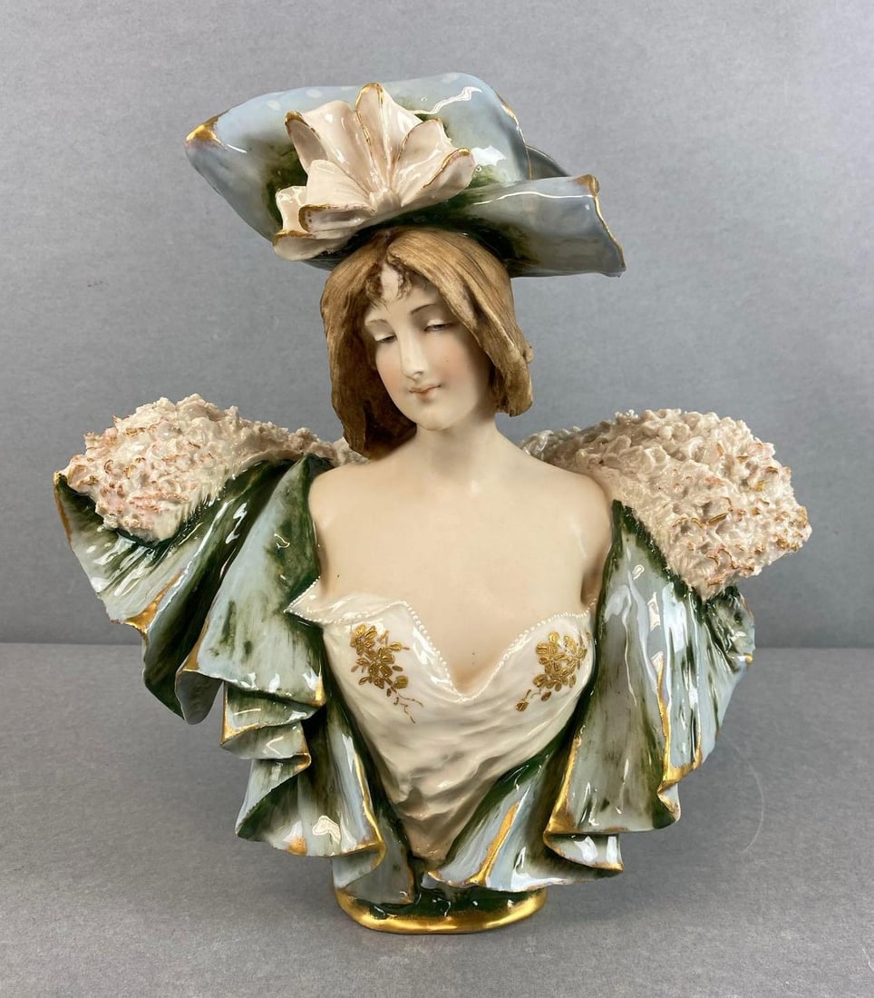 Antique Templitz Ceramic Victorian Woman Bust (1 of 5)