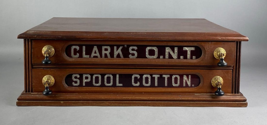Antique Clarks ONT Thread Spool Tabletop Cabinet (1 of 5)