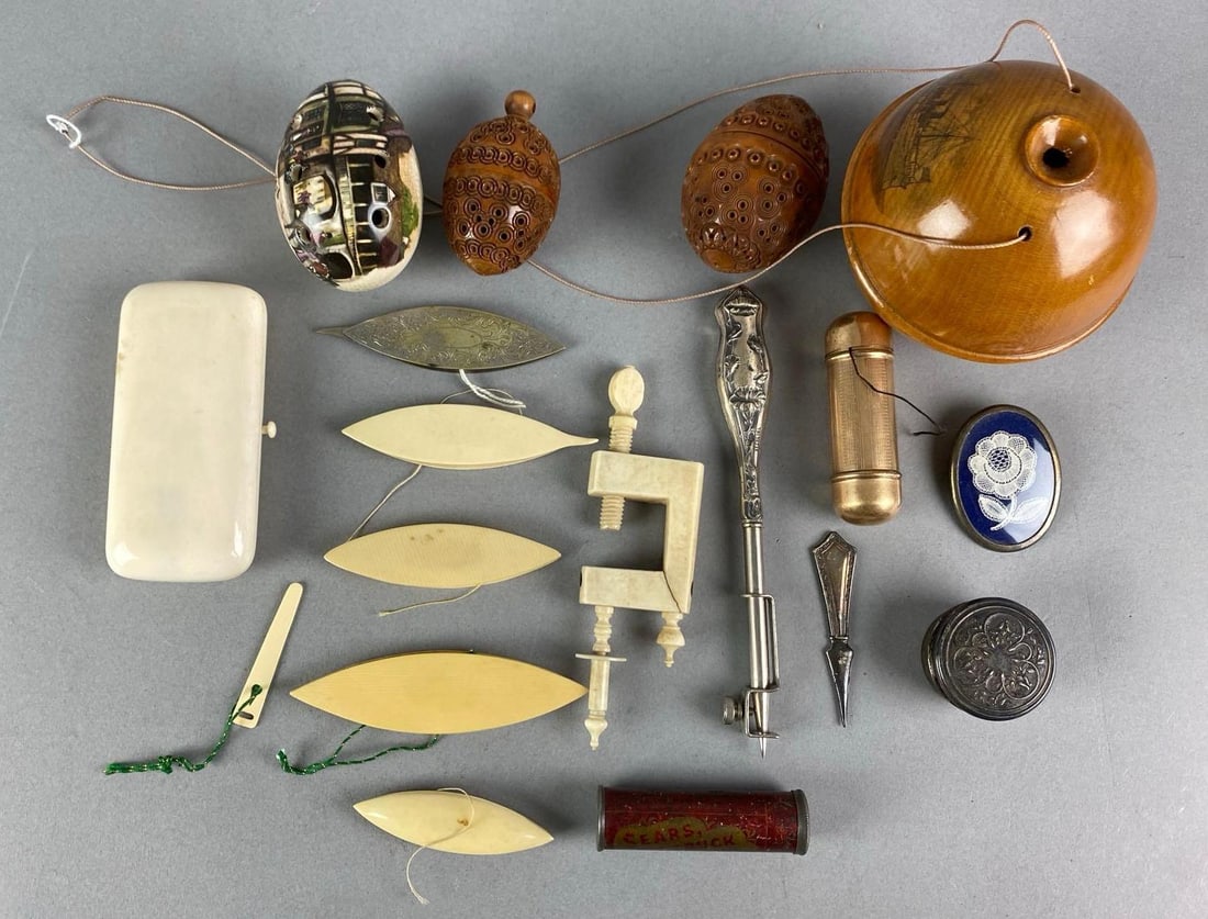Group of Antique Sewing Accessories (1 of 4)