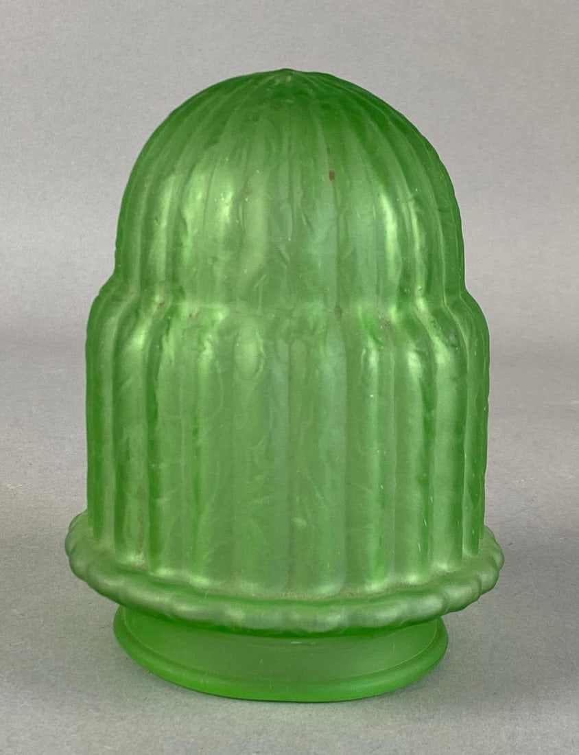 Antique Green Ribbed Lustre Glass Lamp Shade: Measures 5 1/2 inches H x 4 inches W with a 3 inches fitter