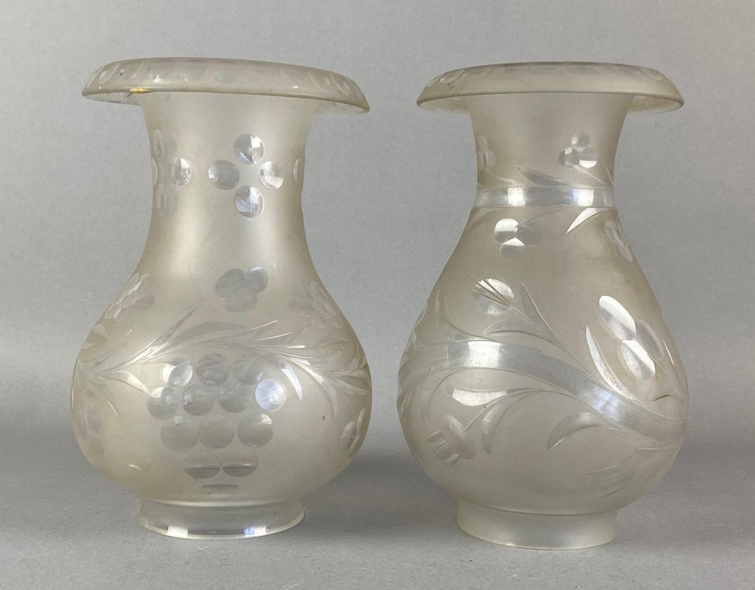 Group of 2 Antique Cut Glass Botanical Motif Glass Lamp Shades (1 of 4)