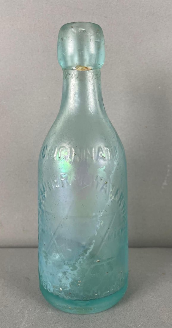 Antique Cincinnati Soda and Mineral Water Iridescent Blue Glass Bottle (1 of 4)