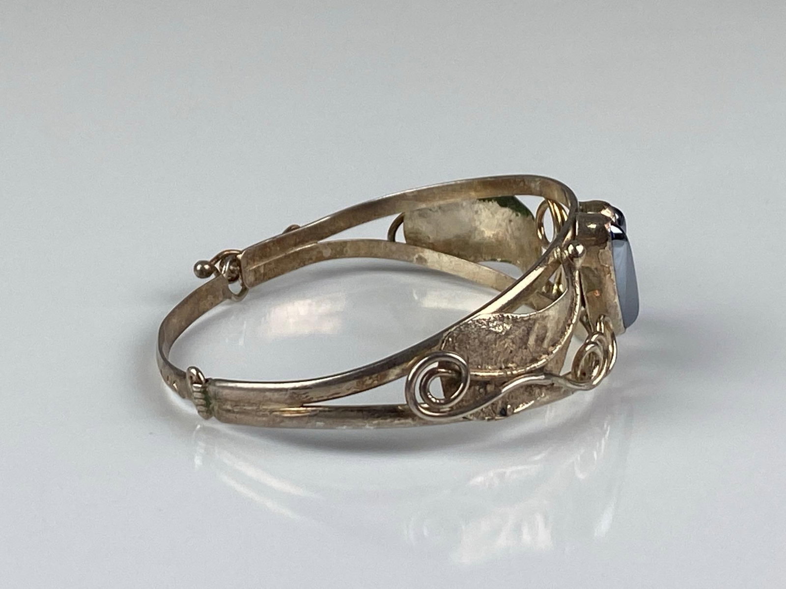 Sterling Silver Floral Openwork Hinged Bangle - 4