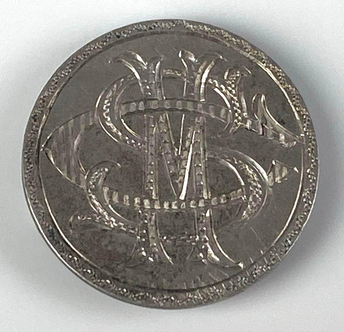 1875 Engraved Seated Liberty Quarter Pin (1 of 2)