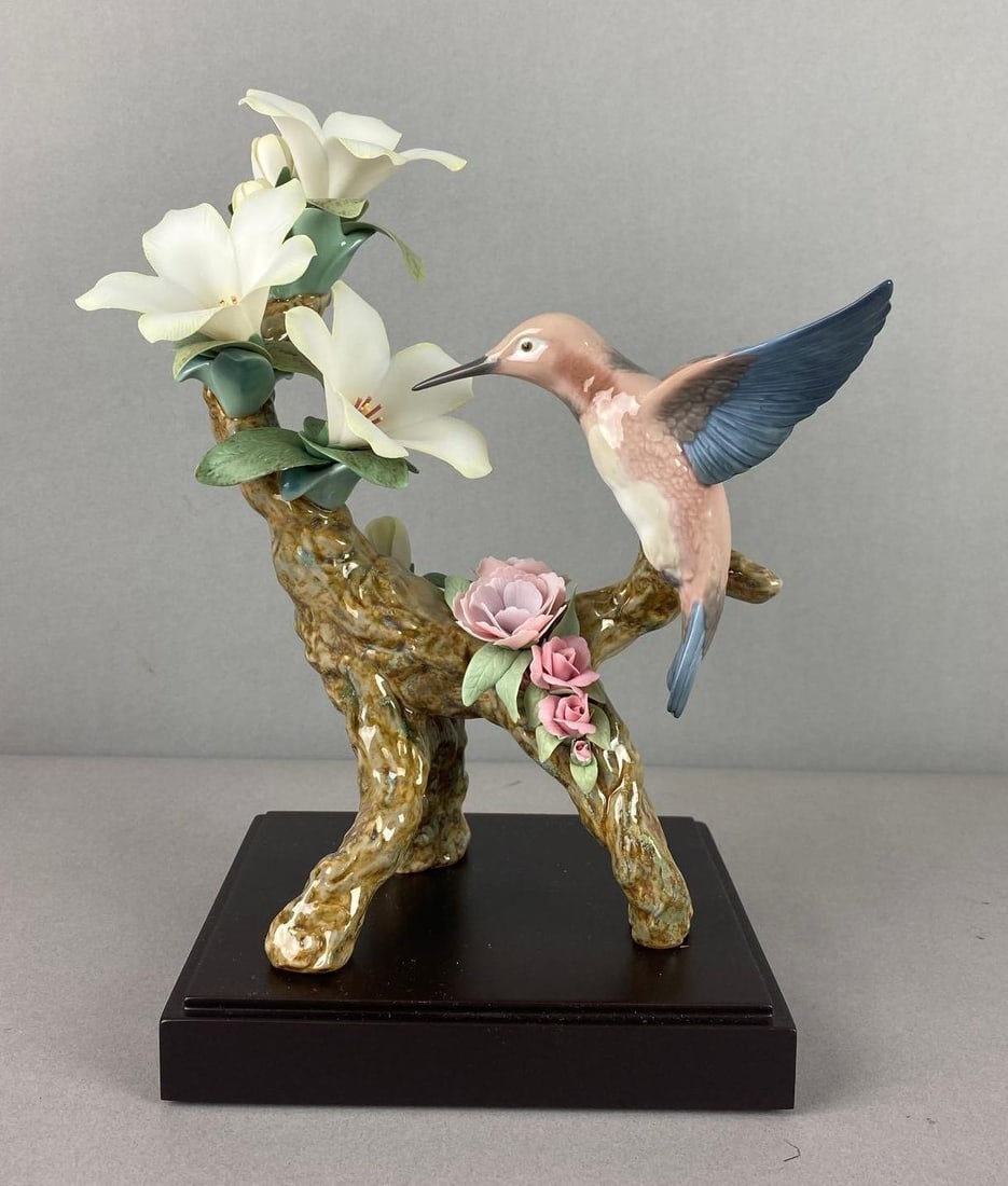 2005 Lladro Hummingbird Porcelain Figure (1 of 4)