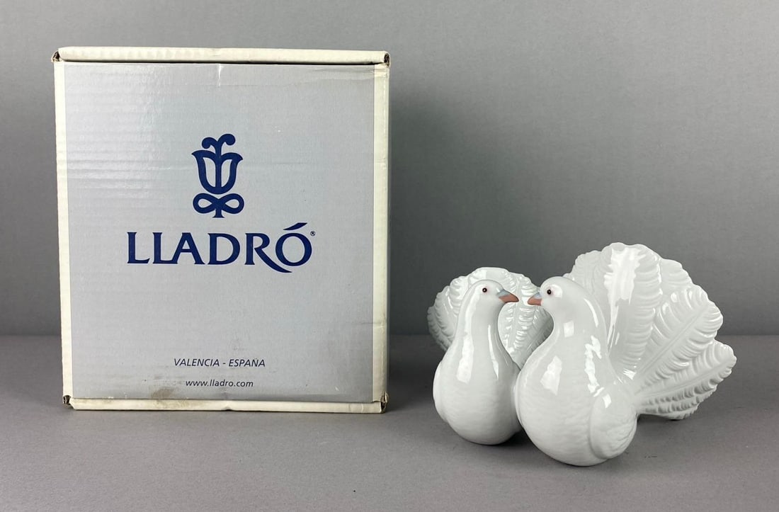 1990 Lladro Couple of Doves Porcelain Figure (1 of 4)