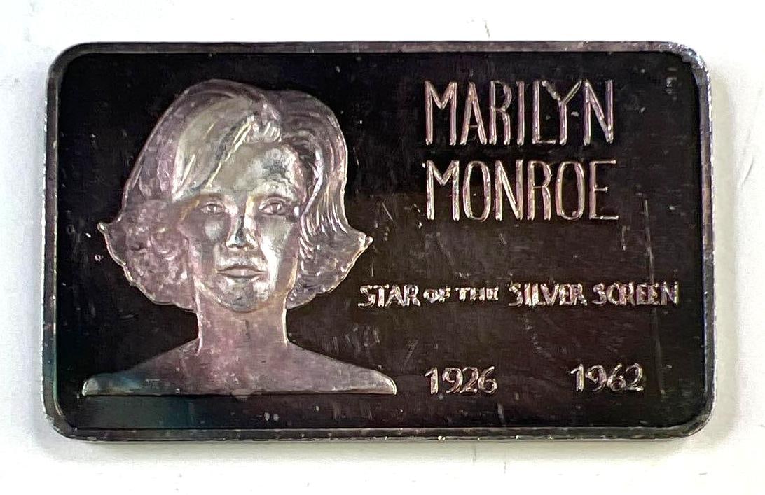Marilyn Monroe ?Star of the Silver Screen? 1 oz .999 Fine Silver Art Bar ? American Folk Heroes: Marilyn Monroe Star of the Silver Screen 1 oz .999 Fine Silver Art Bar ? American Folk Heroes Series