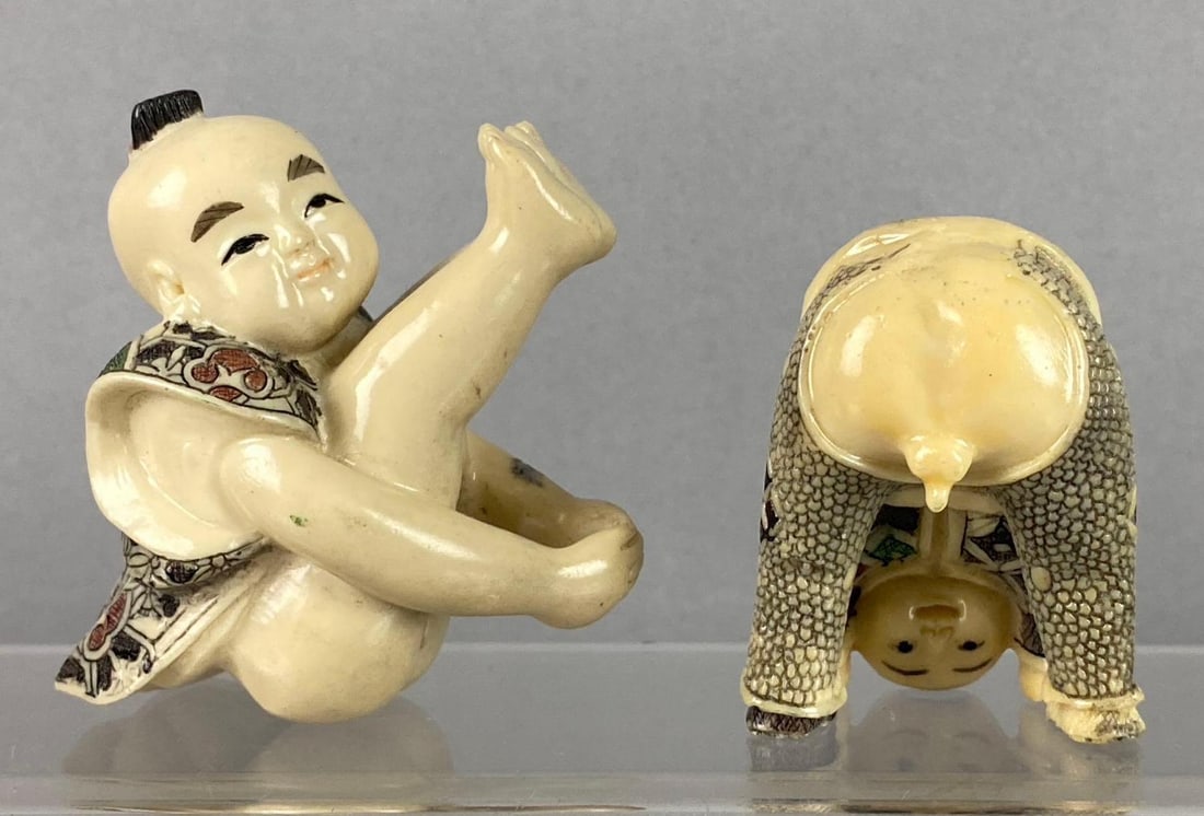 Group of 2 Vintage Japanese Netsuke Karako Resin Figures (1 of 3)