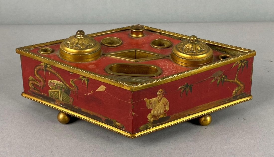 Antique 1900?s French Chinoiserie Chinese Themed Lacquer Inkwell: Paint flakes throughout. Measures H 2 1/2 x W 5 1/2 x L 9 inches.