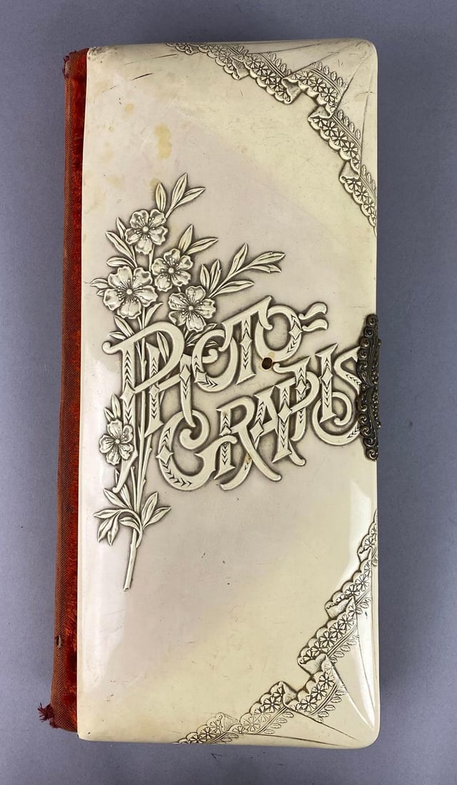 Antique 1900?s Victorian Family Photo Album (1 of 12)