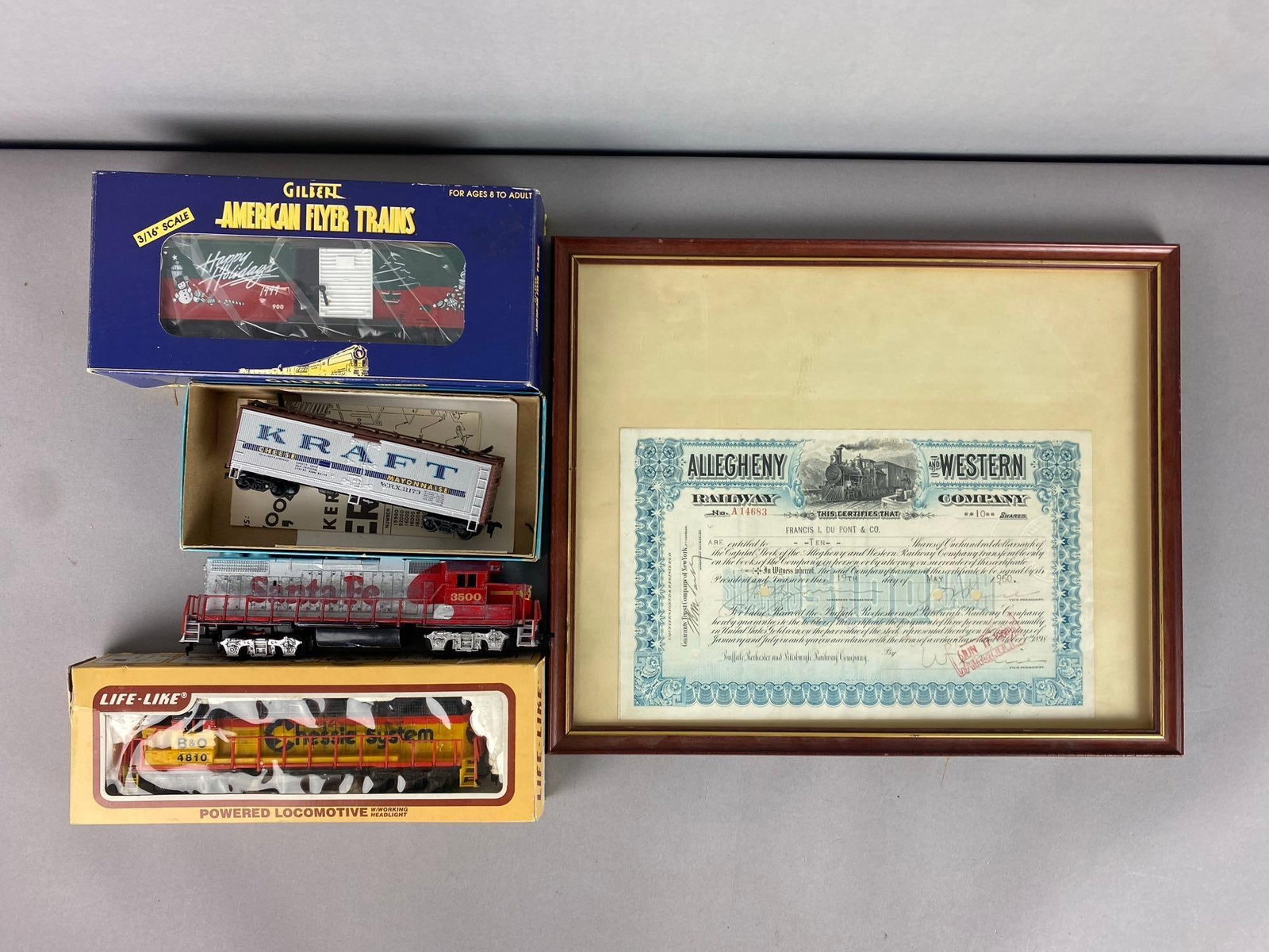 Group of 5 Ho Scale Powered Locomotives and More (1 of 3)