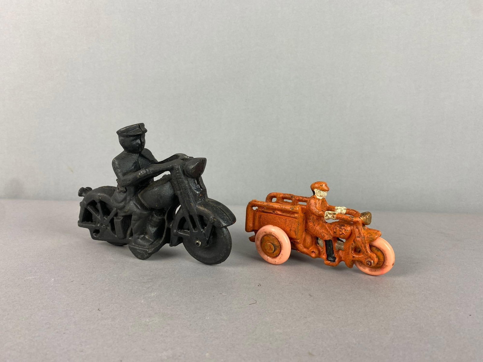 1997 Harley Davidson Cast Iron Motorcycle Figure and More: Includes Policeman on Motorcycle Cast Iron Toy. Largest measures 6 in length.
