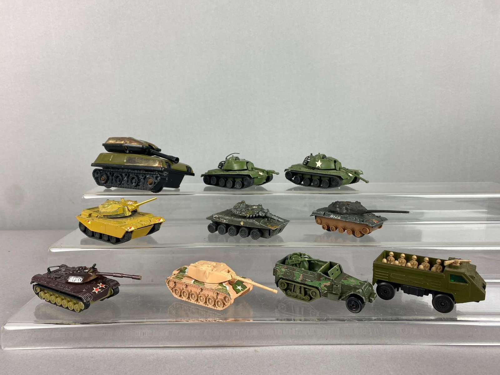 Group of 10 Vintage 1980?s Zylmex Military Tank 1/64 Scale Die-Cast Vehicles (1 of 3)