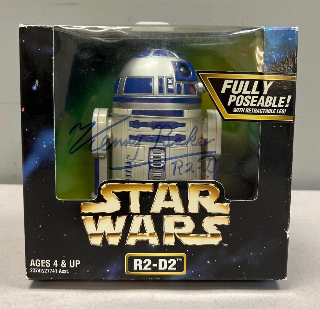 Signed Kenny Baker Autographed Star Wars R2-D2 Electronic Figure in Box (1 of 3)