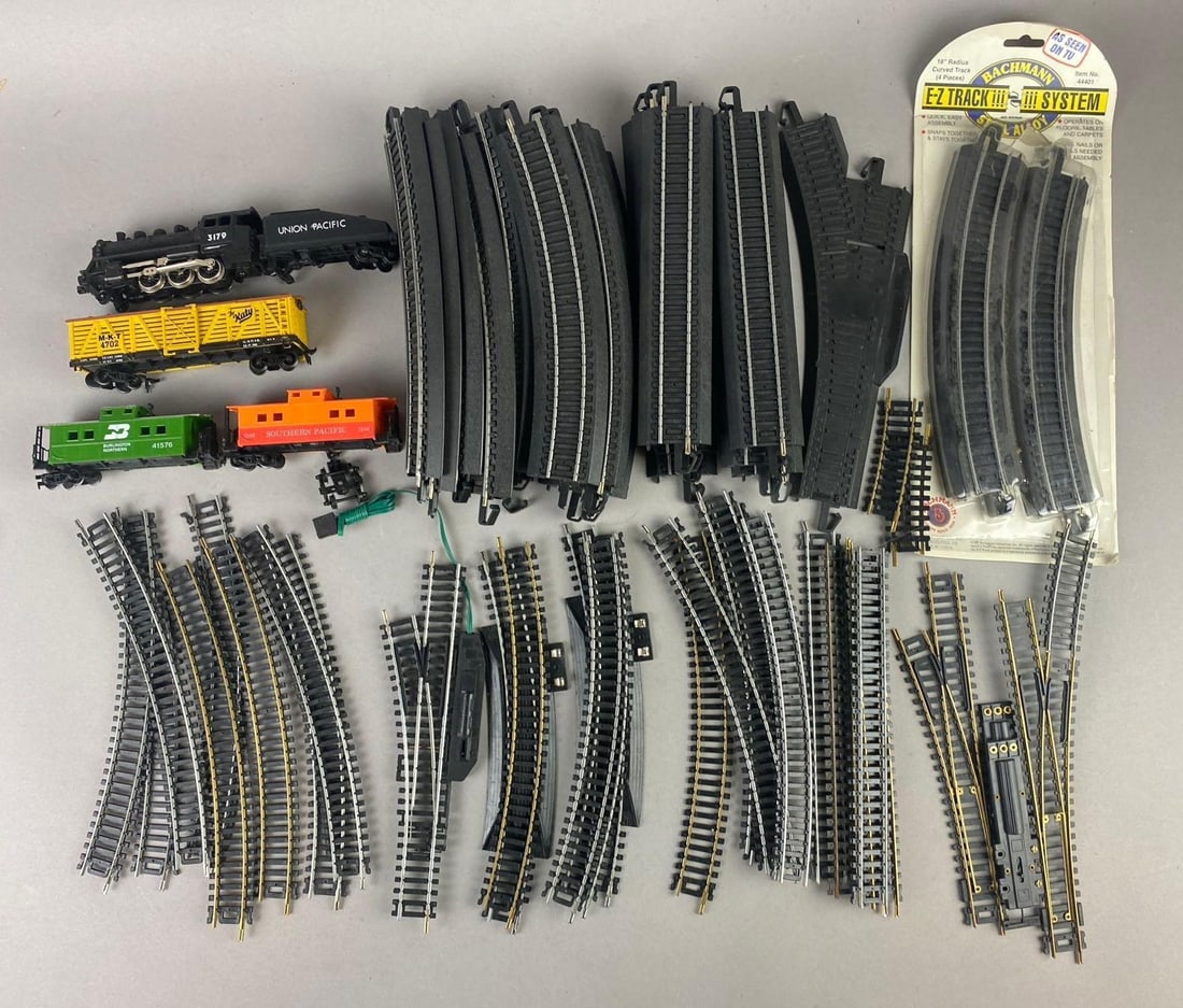 Group of Assorted Bachmann Ho Scale Steam Locomotive and More (1 of 3)