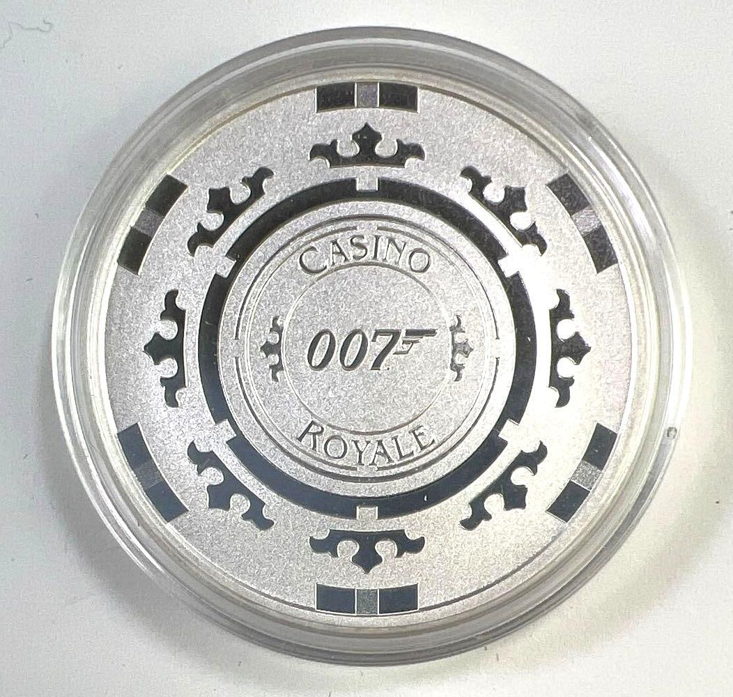 2023 Tuvalu James Bond 007 Casino Royale Casino Chip 1 oz .9999 Silver $1 Coin (1 of 2)