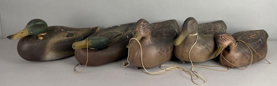 Group of Vintage Rubber Duck Decoys (1 of 3)