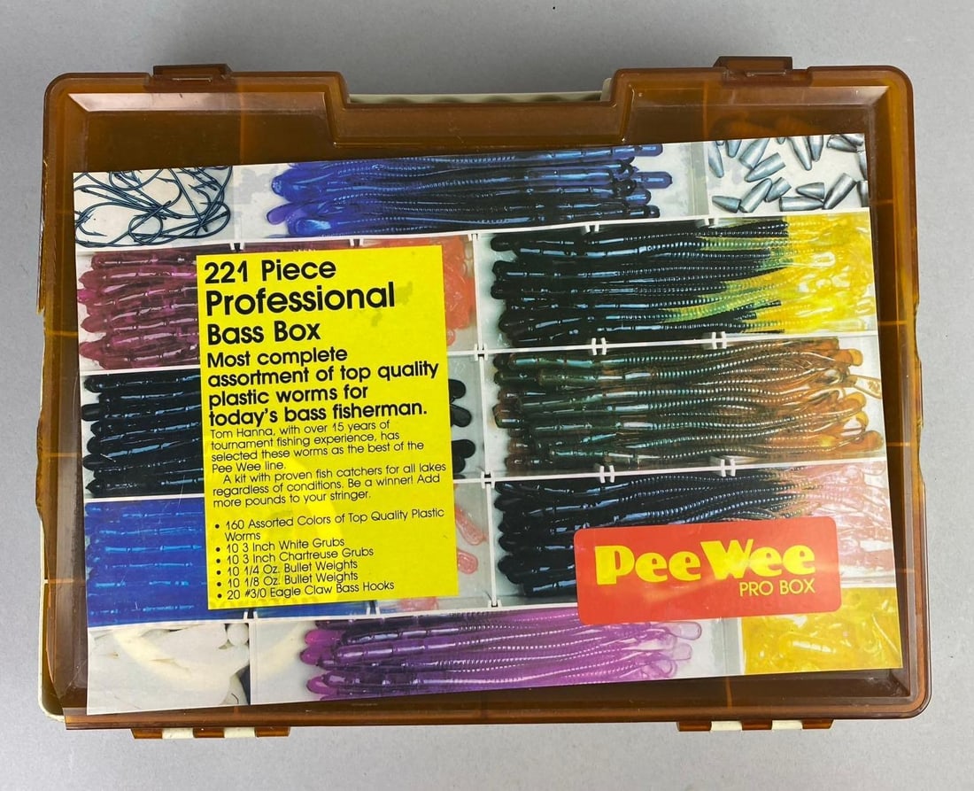 Vintage Pee Wee Pro Box Fishing Worms (1 of 5)