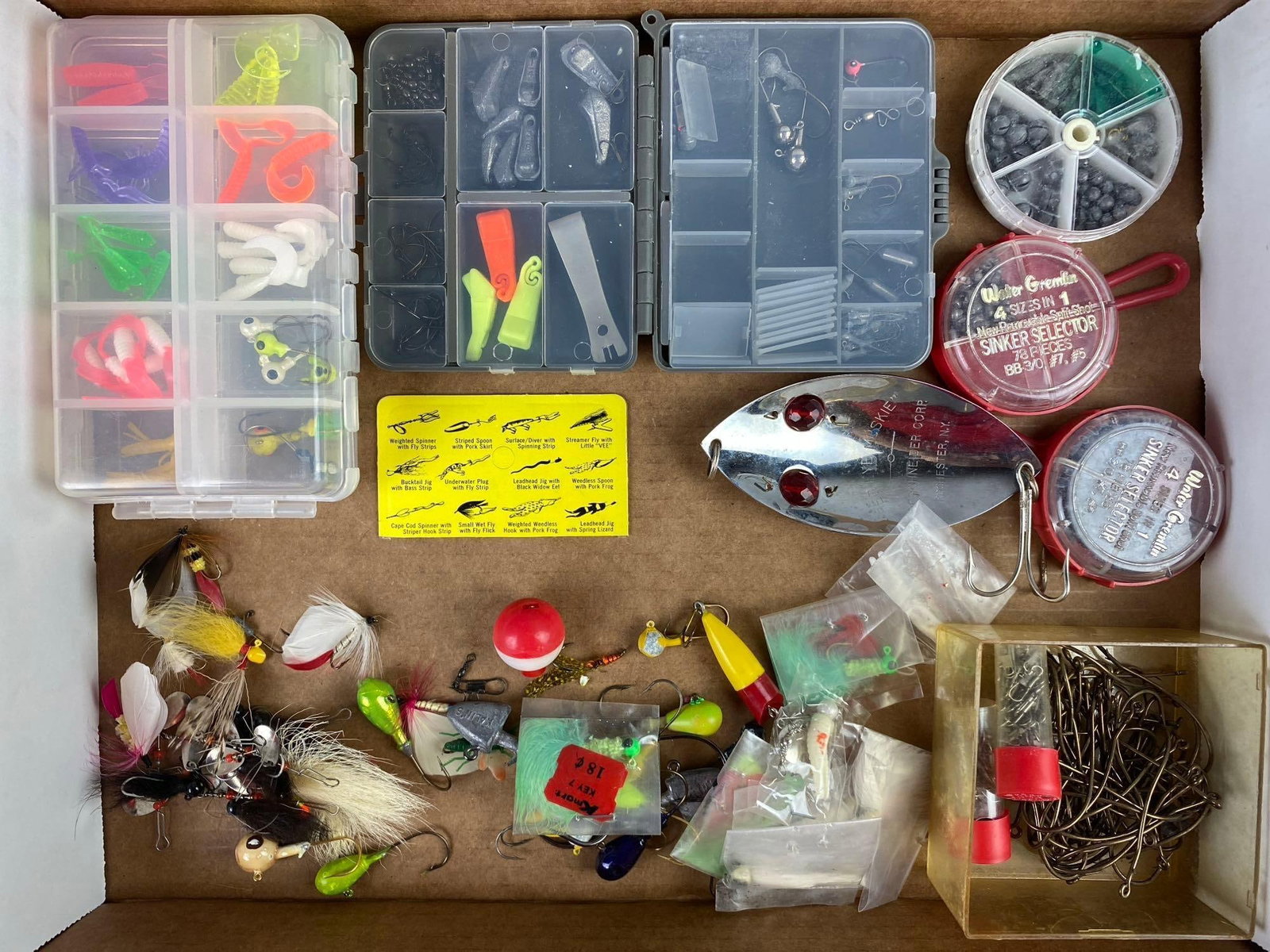 Group of Assorted NOS Fishing Tackle Gear and More (1 of 3)
