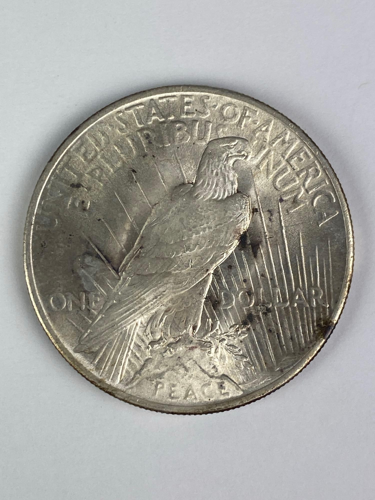 1925 US Silver Peace Dollar - 2