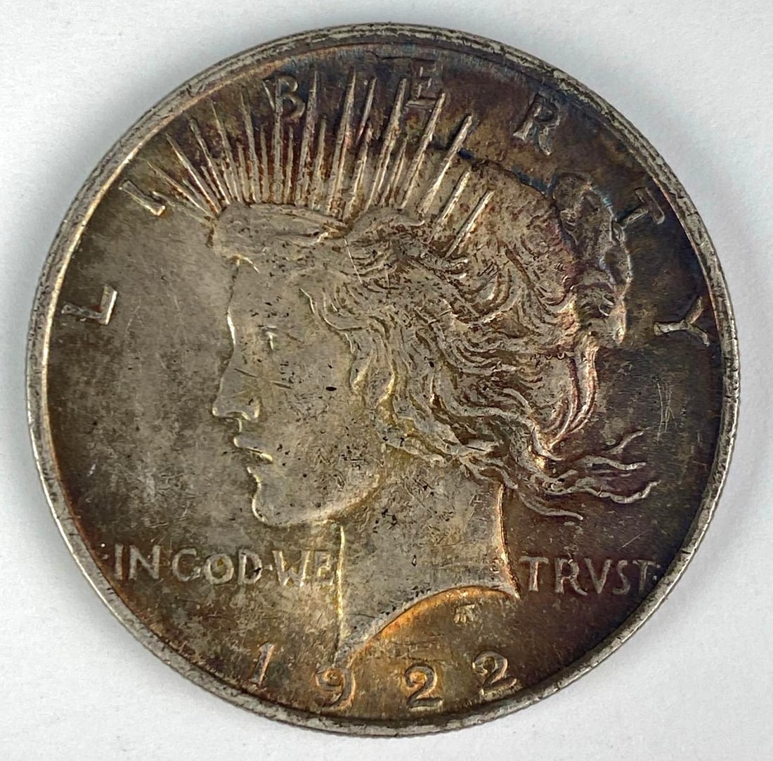 1922 US Silver Peace Dollar (1 of 2)