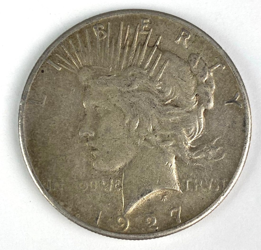 1927 S US Silver Peace Dollar (1 of 2)