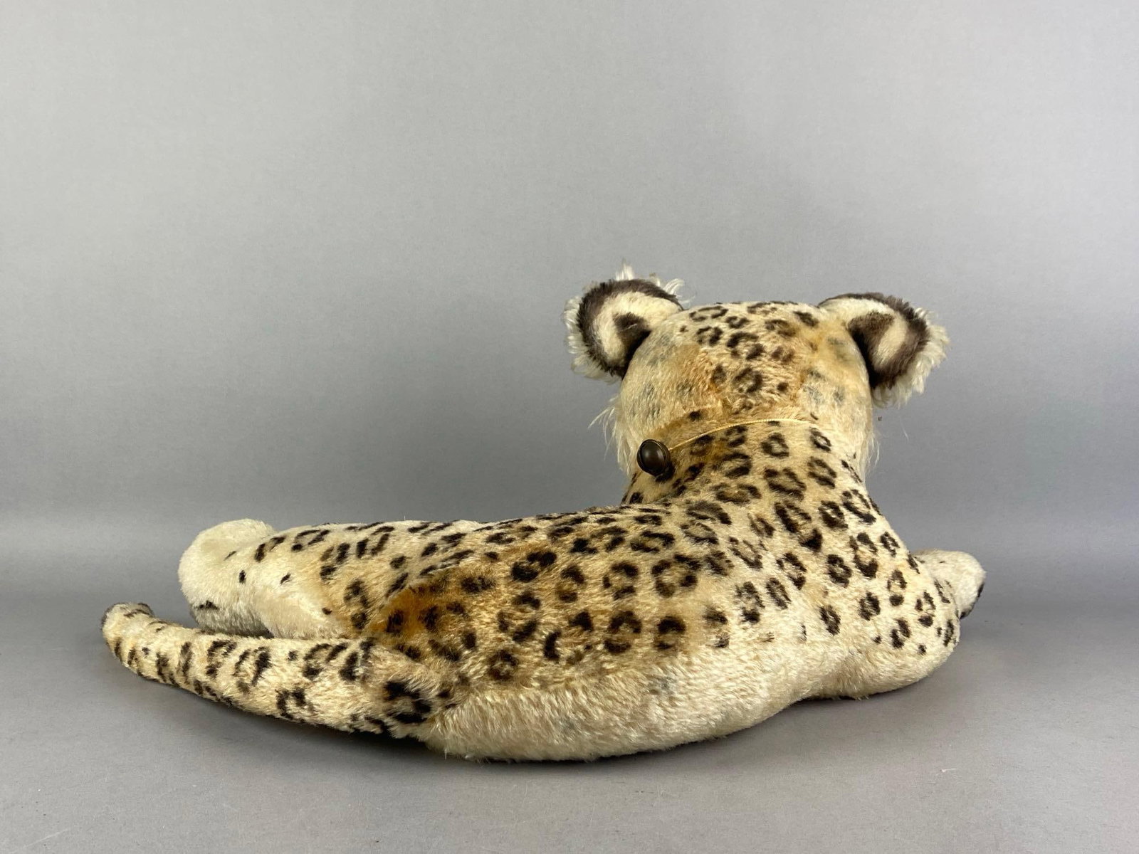 Steiff Stuffed Leopard Plush Toy - 2