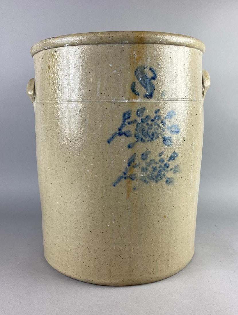 Antique 8 Gallon Salt-Glazed Stoneware Crock (1 of 5)