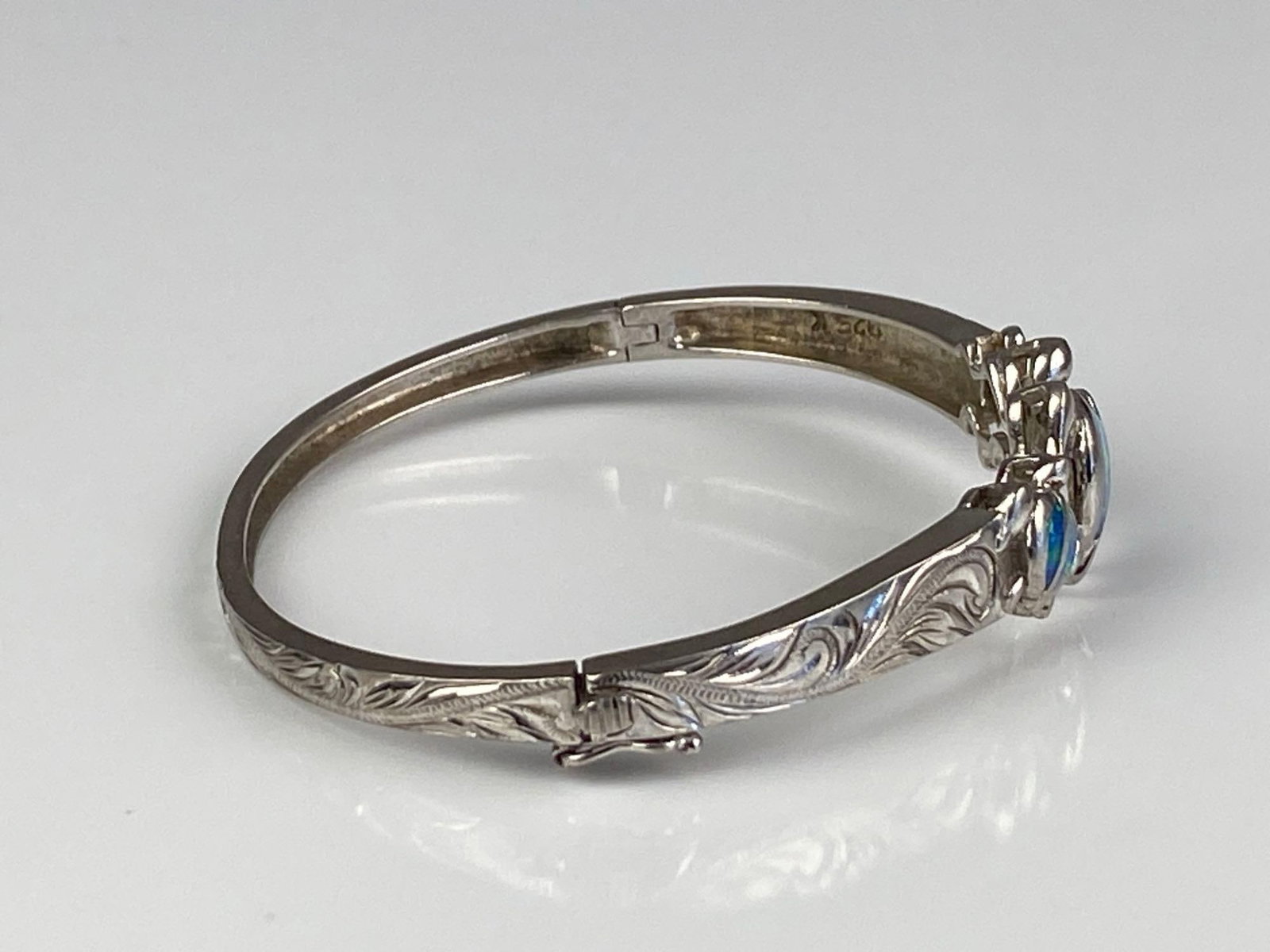 Sterling Silver Engraved Scrollwork Blue Opal Turtle Hinged Bracelet - 4