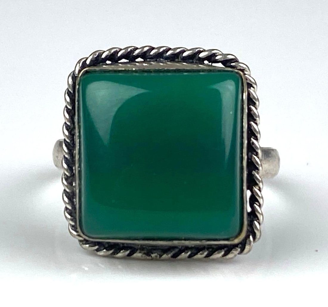 Sterling Silver Green Onyx Ring: Size 10