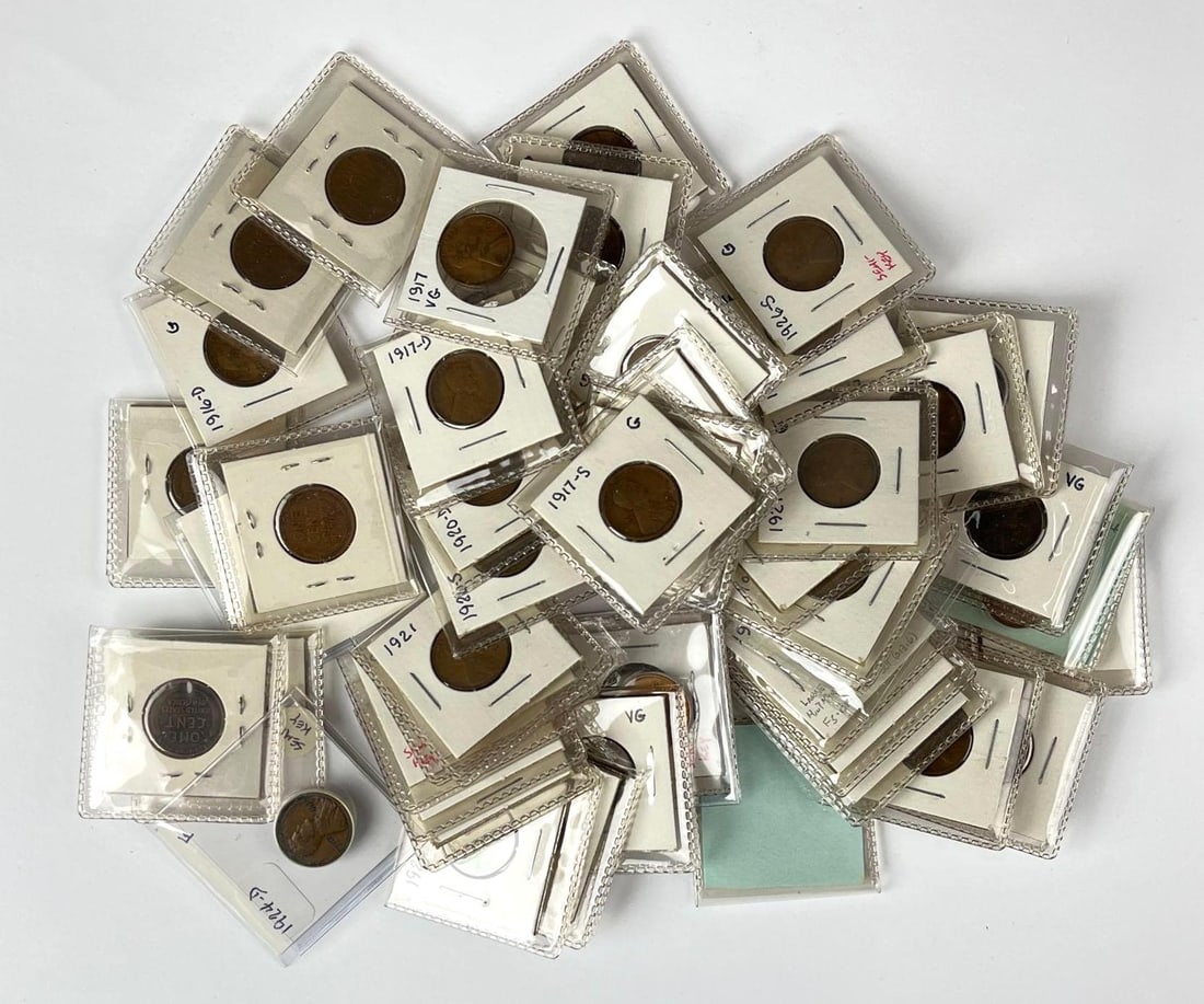 Group of 47 US Lincoln Head Cents: Includes years 1917 D, 1931 D, 1920 and more.