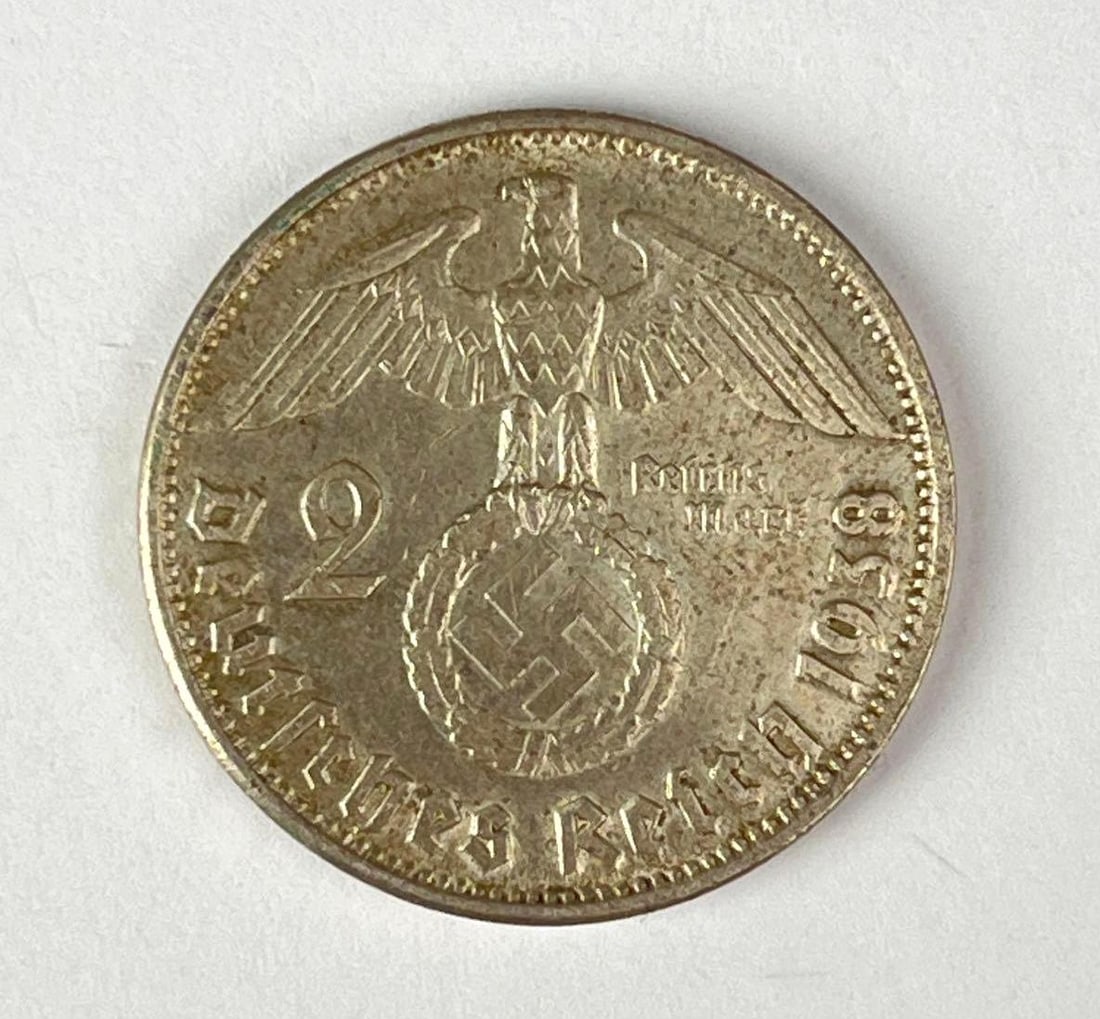 1938 WW2 German Paul von Hindenburg 2 Reichsmark Silver Coin: 1938 WW2 German Paul von Hindenburg 2 Reichsmark Silver Coin