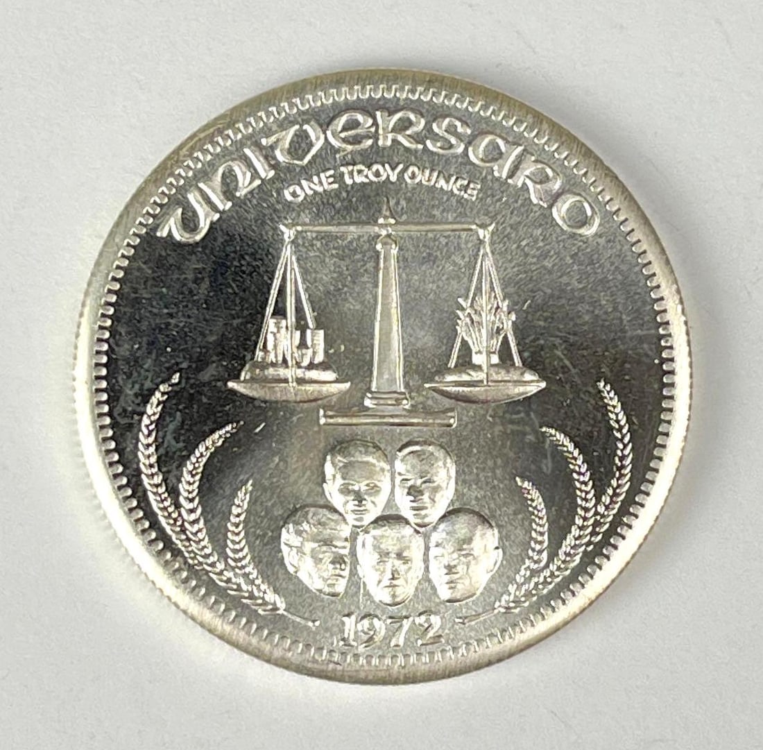1972 Universaro World Trade 1 oz .999 Fine Silver Round: 1972 Universaro World Trade 1 oz .999 Fine Silver Round