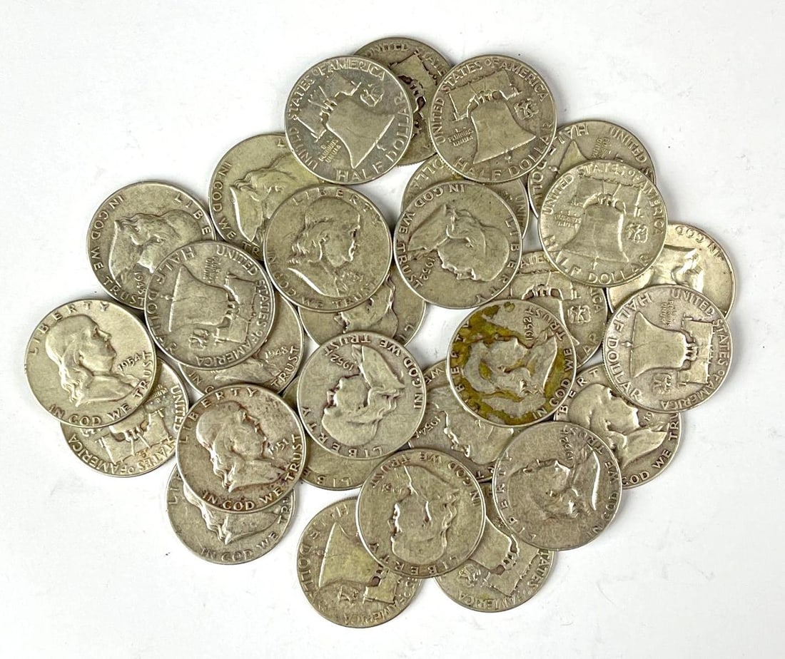 Group of 29 US Franklin 90% Silver Half Dollars: Group of 29 US Franklin 90% Silver Half Dollars