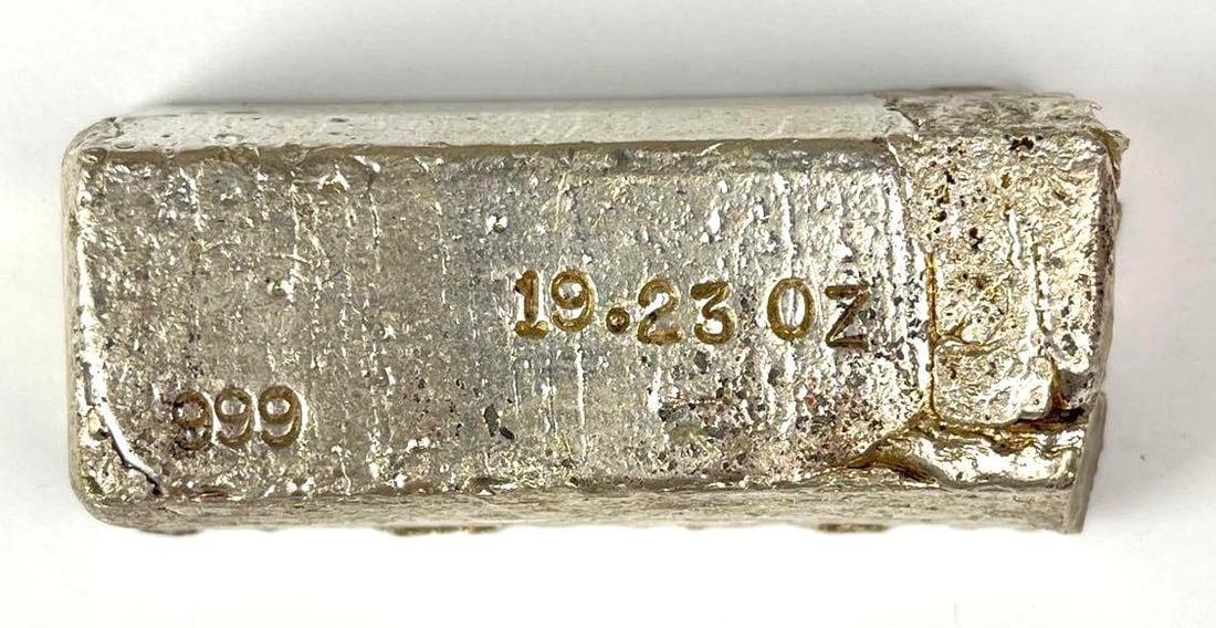 Vintage Hand Poured 19.23 oz .999 Fine Silver Ingot/ Bar: Vintage Hand Poured 19.23 oz .999 Fine Silver Ingot/ Bar