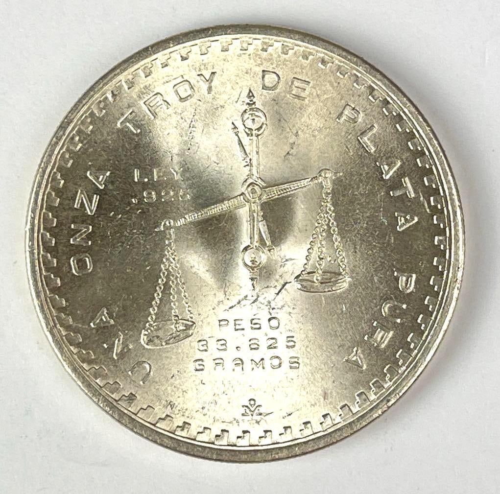 1979 Mexico Balance Scale 1 Onza 1 oz .999 Fine Silver Round (1 of 2)