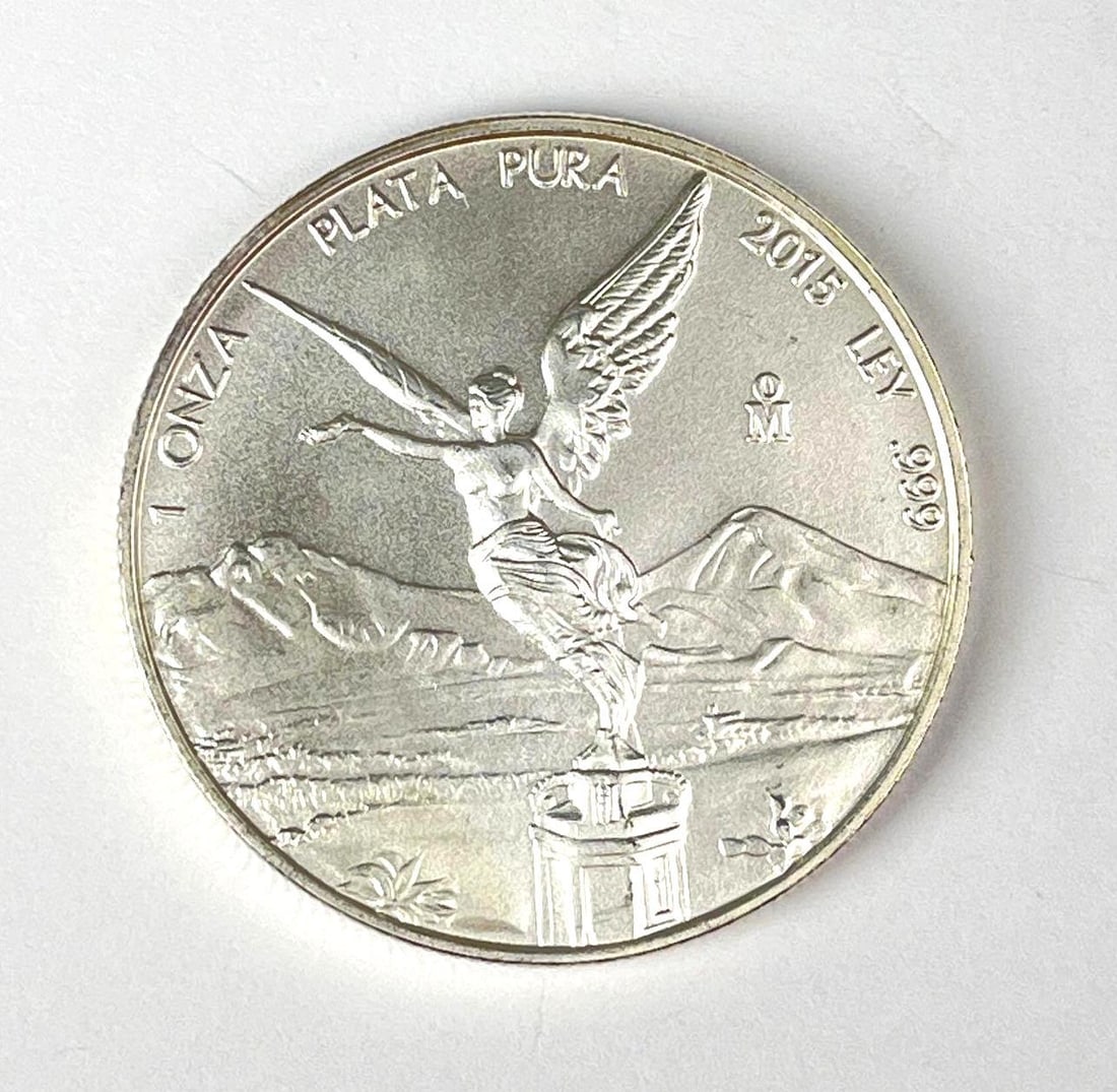 2015 Mexico Libertad 1 Onza 1 oz .999 Fine Silver Round: 2015 Mexico Libertad 1 Onza 1 oz .999 Fine Silver Round