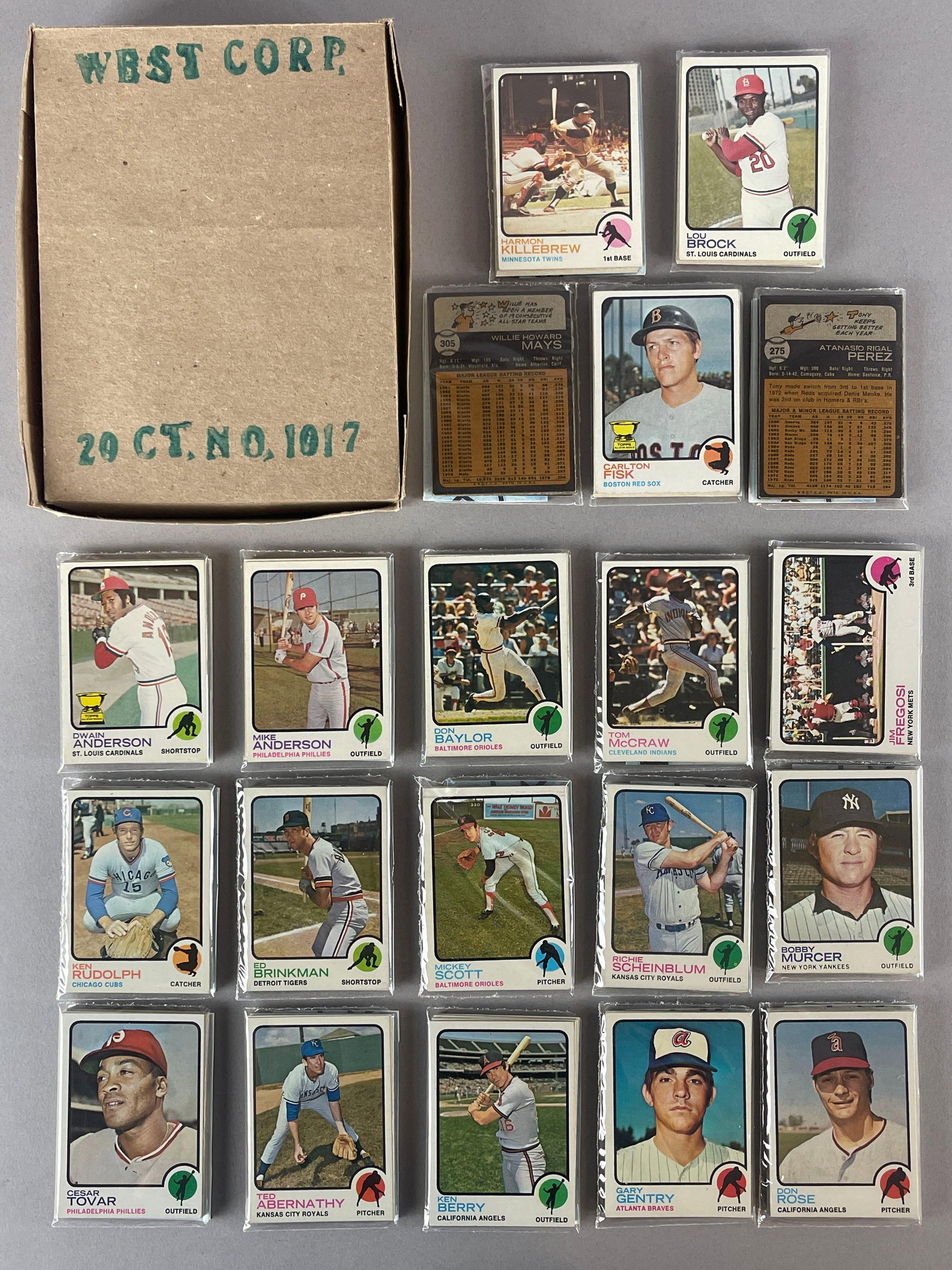 1973 Topps Baseball West Corps Cello Fun Pack Vending Box of 20 with HOFs Showing (1 of 5)