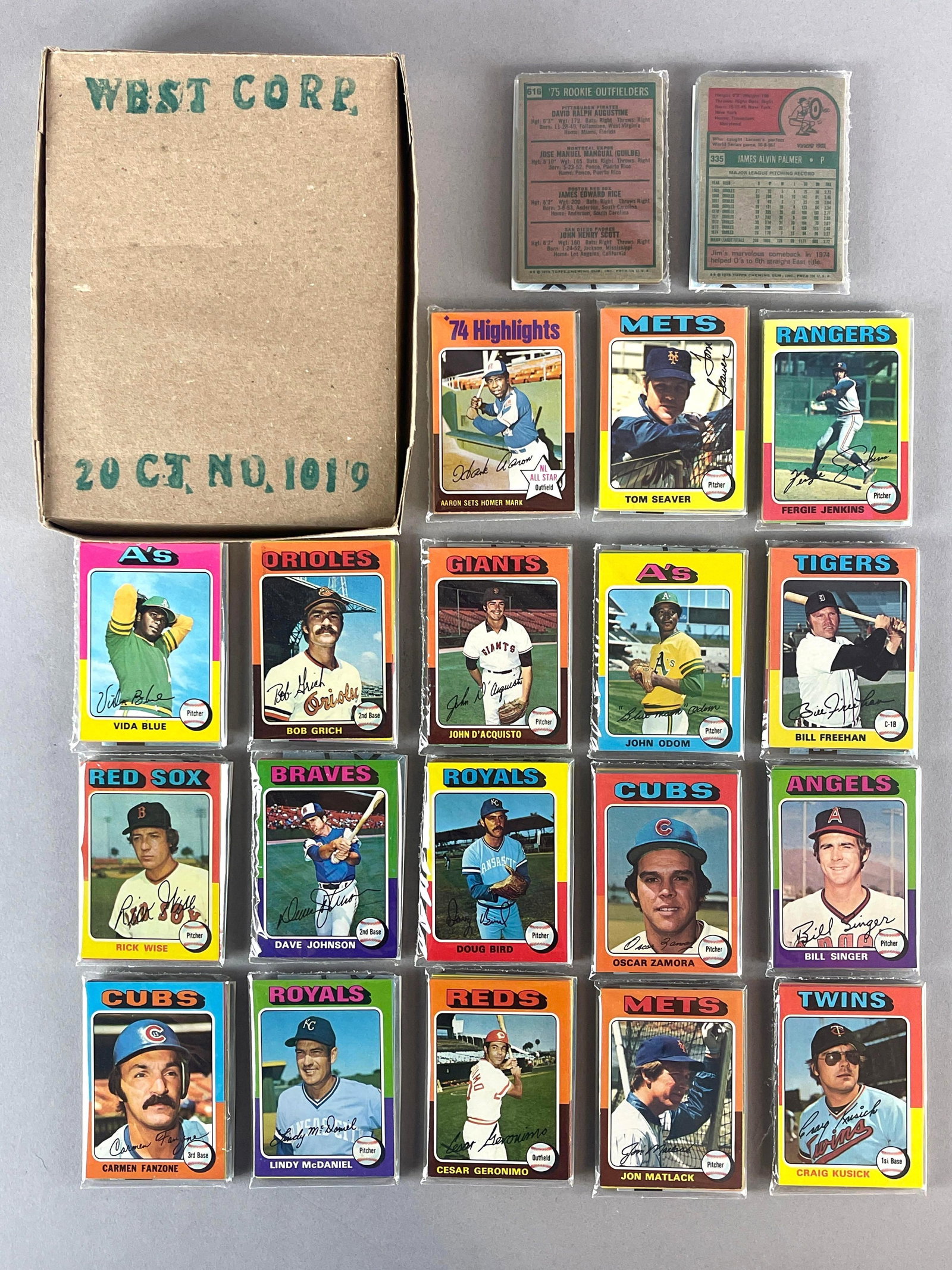 1975 Topps Baseball West Corps Cello Fun Pack, Vending Box of 20 Packs, Rice Rookie, Aaron HL, (1 of 5)
